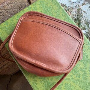 COACH Vintage 90s Hadley Zip British Tan Small Mini Domed Pouch Crossbody Bag